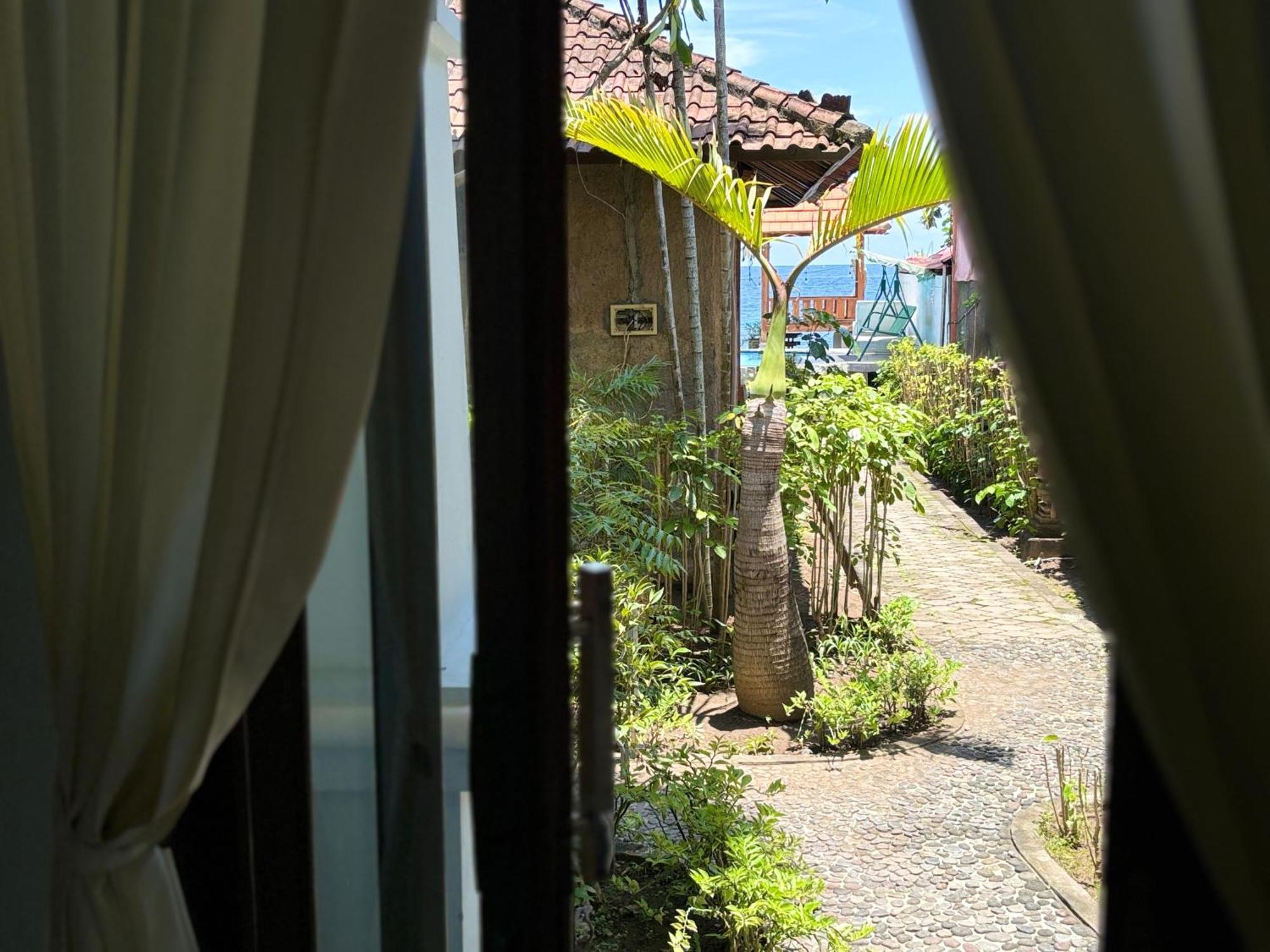 Bahari Beach Amed Extérieur photo